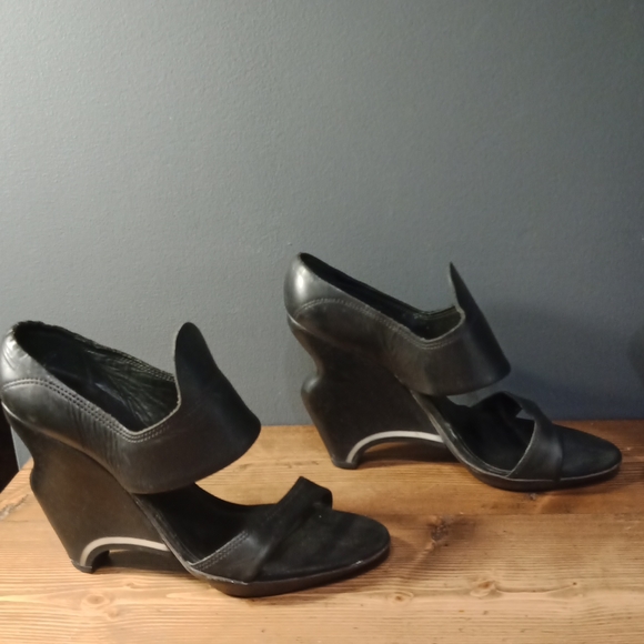 All Saints  heels - Picture 13 of 15